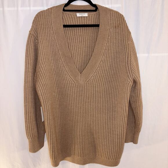 ARITZIA Babaton Roger Sweater In Heather Gold Camel V-neck MSRP $168 LARGE. NEW - Picture 2 of 11